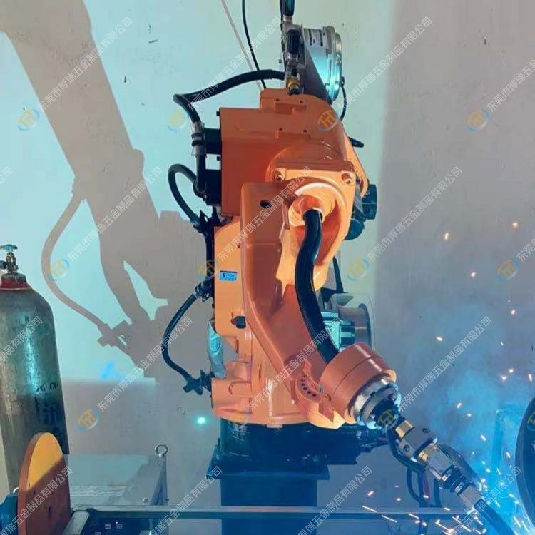Automatic welding machine